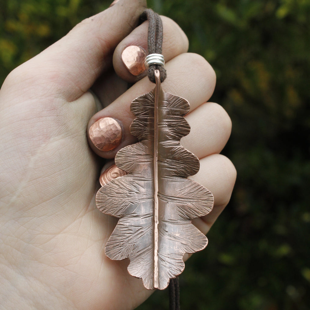 Oak leaf pendant